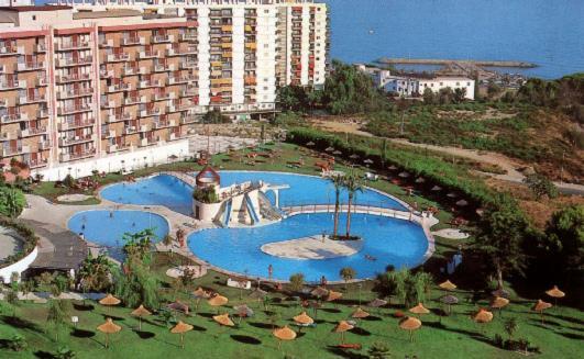 Estudio Edificio Jupiter En Benalmádena Zewnętrze zdjęcie